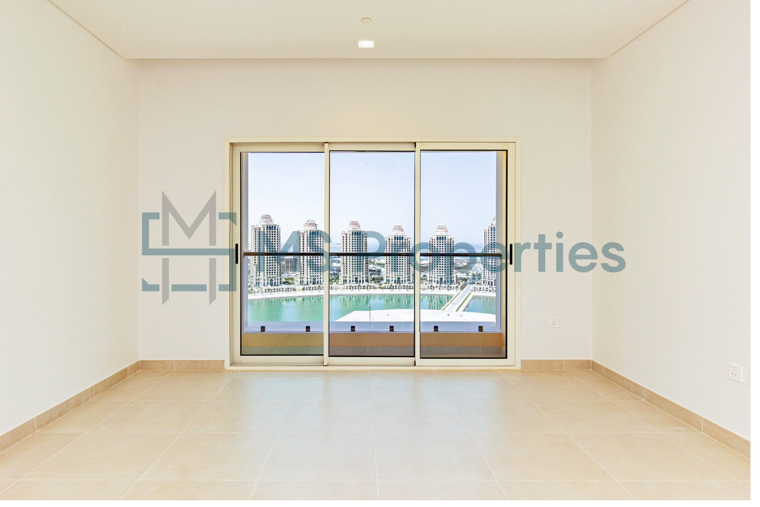 Exclusive Offer 1BR Apartment | Marina Balcony