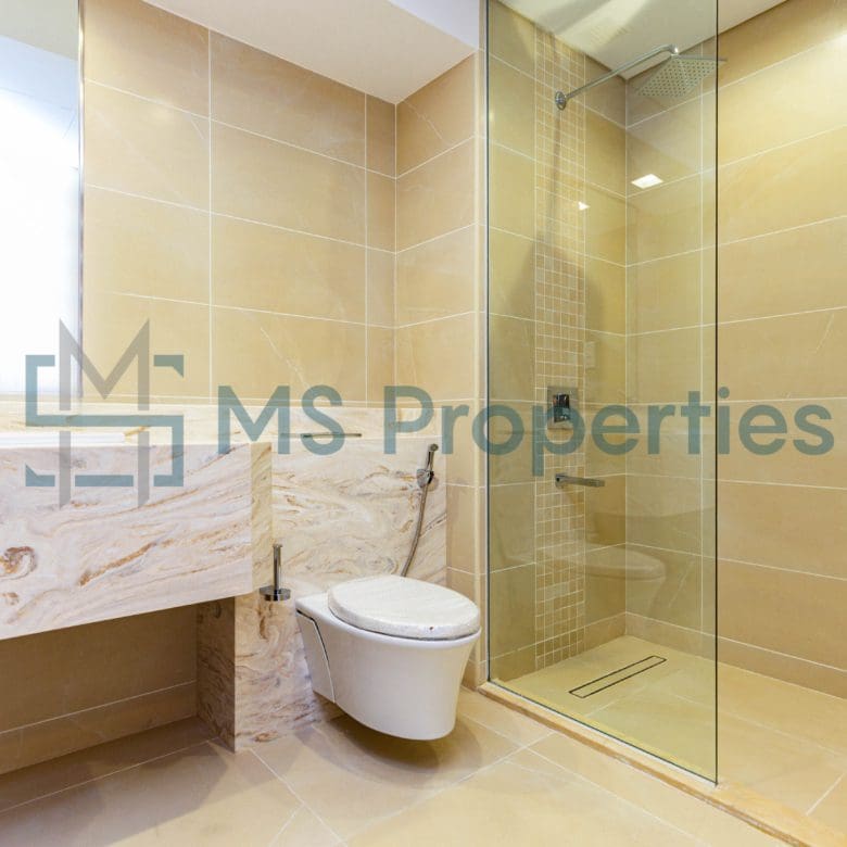 Exclusive Offer 1BR Apartment | Marina Balcony