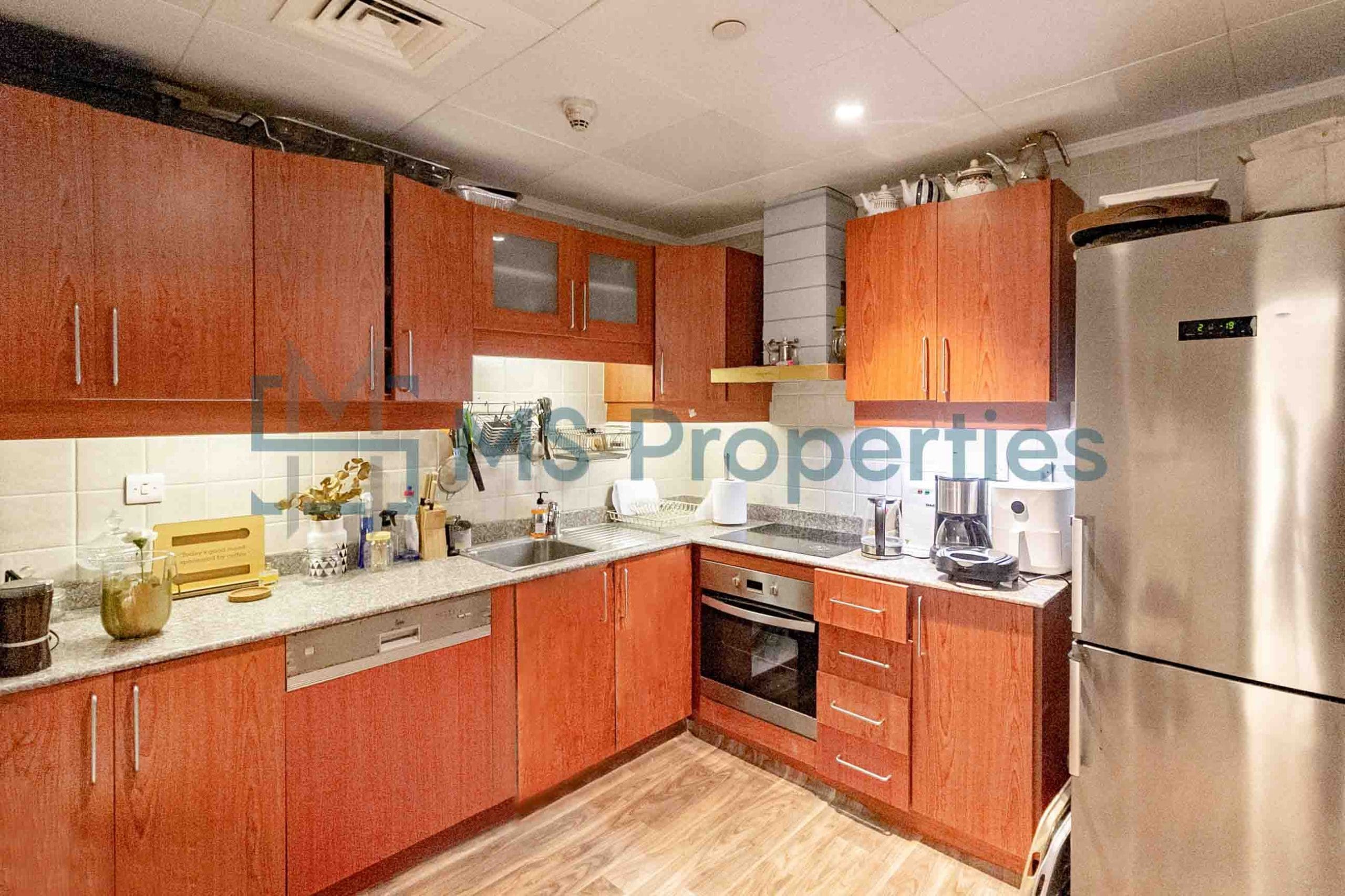 Sophisticated 2BHK Apartment | Marina View Balcony