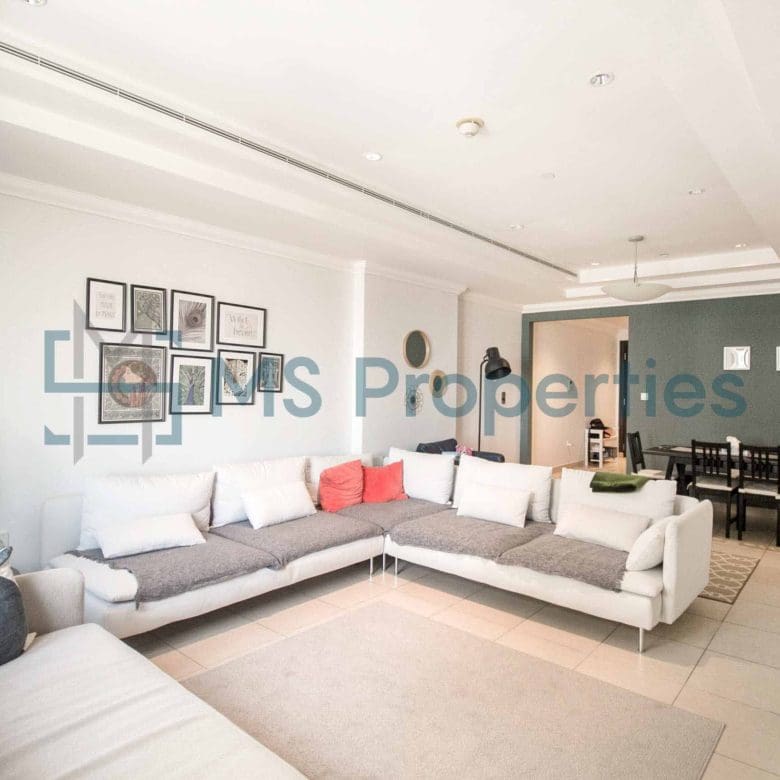 Modern 1-Bedroom Flat in the Heart of The Pearl