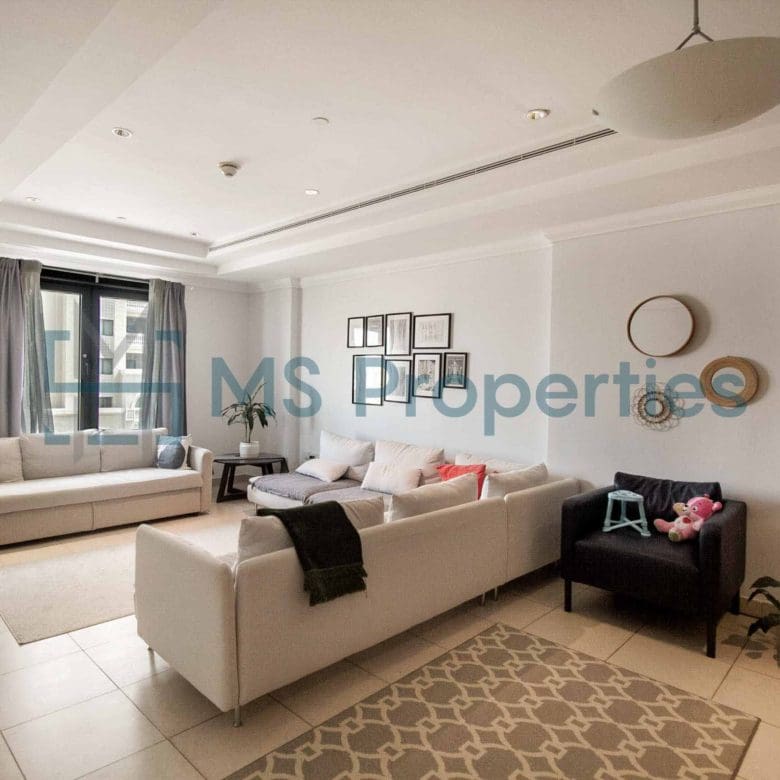 Modern 1-Bedroom Flat in the Heart of The Pearl