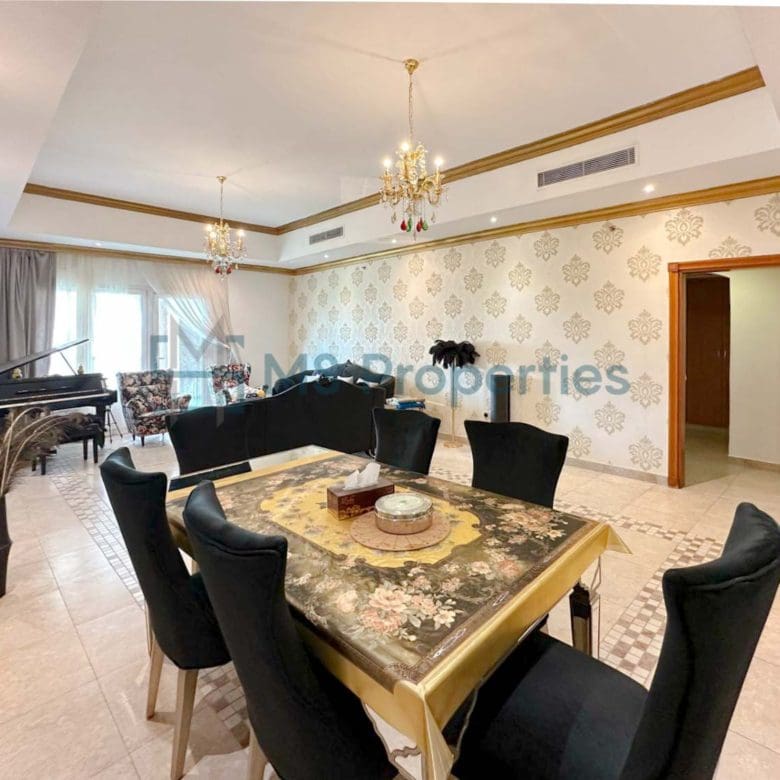 Captivating 1BR Apartment with Huge Balcony