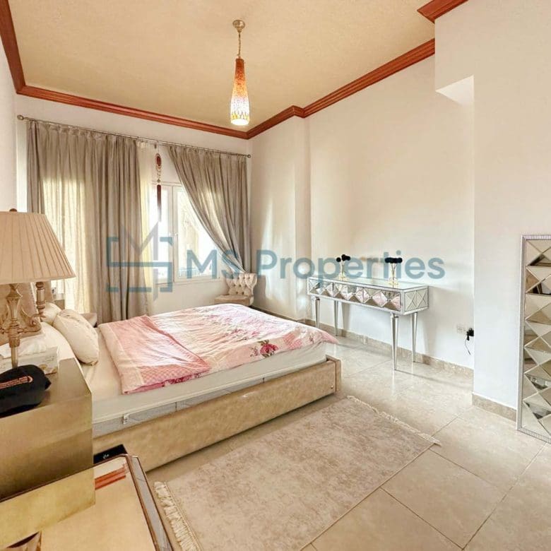 Captivating 1BR Apartment with Huge Balcony