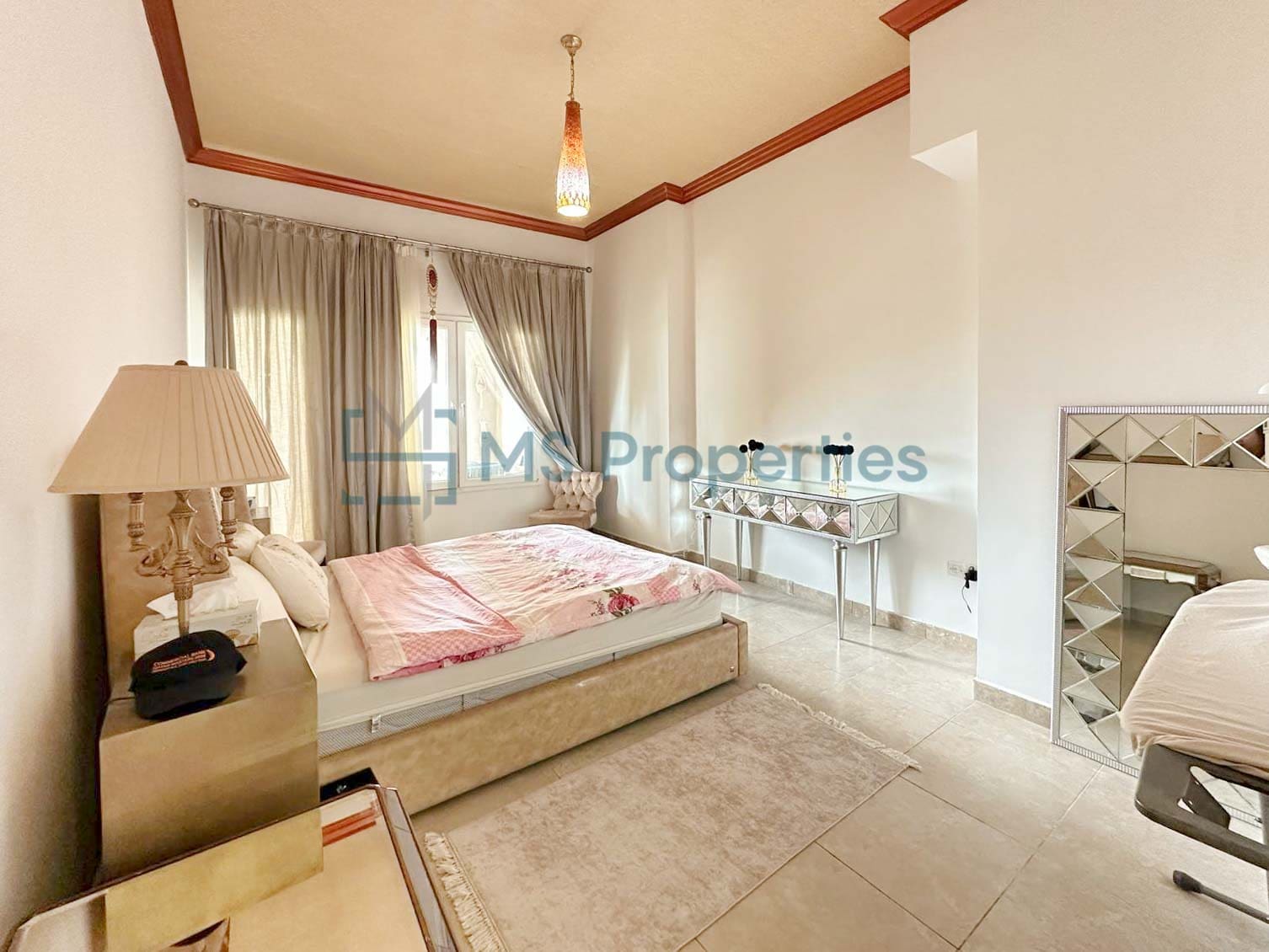 Captivating 1BR Apartment with Huge Balcony