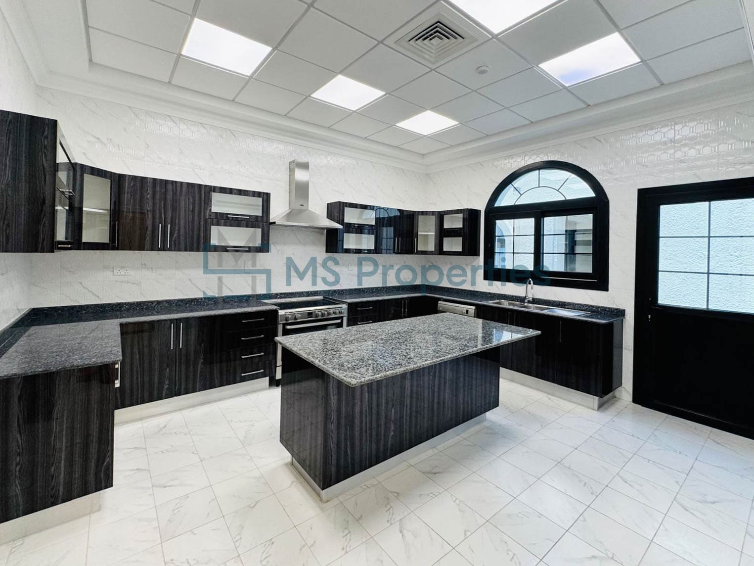 Luxury Stand Alone Villa 7BR+Maid+Driver in Doha