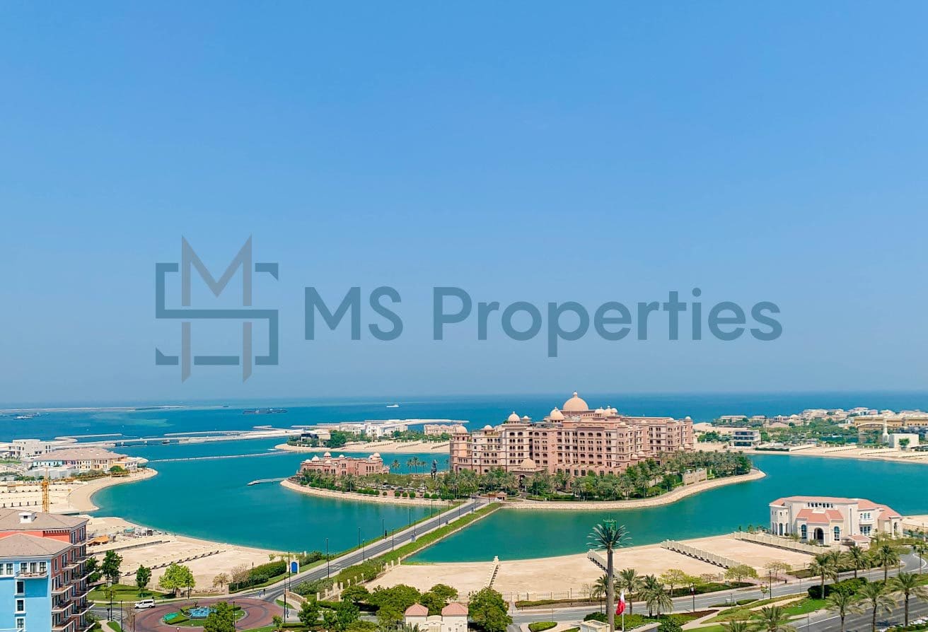 Luxurious 1BR + Office Flat with balcony For Sale