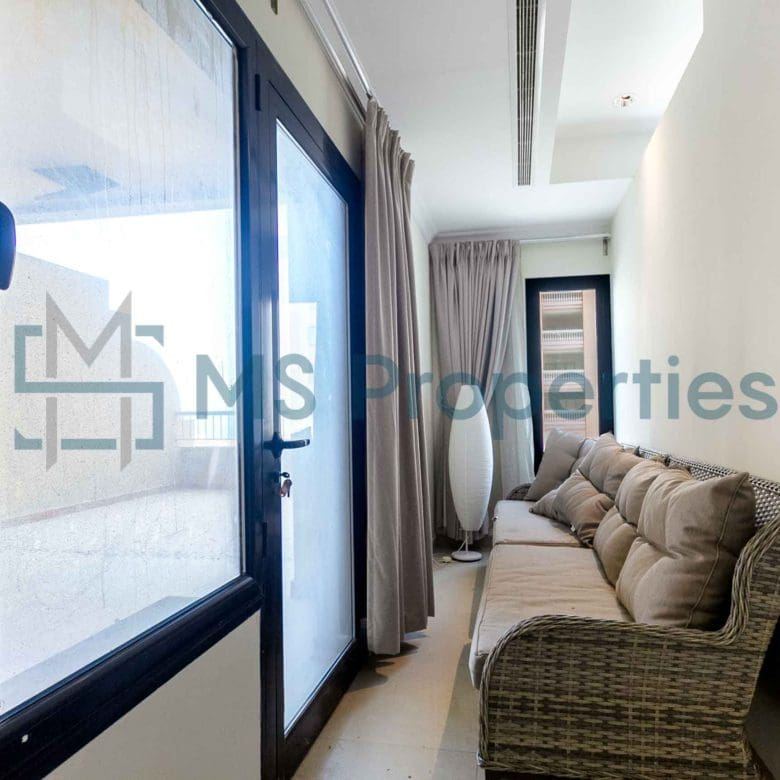Renovated 2BR+Office Apartment with Huge Balcony