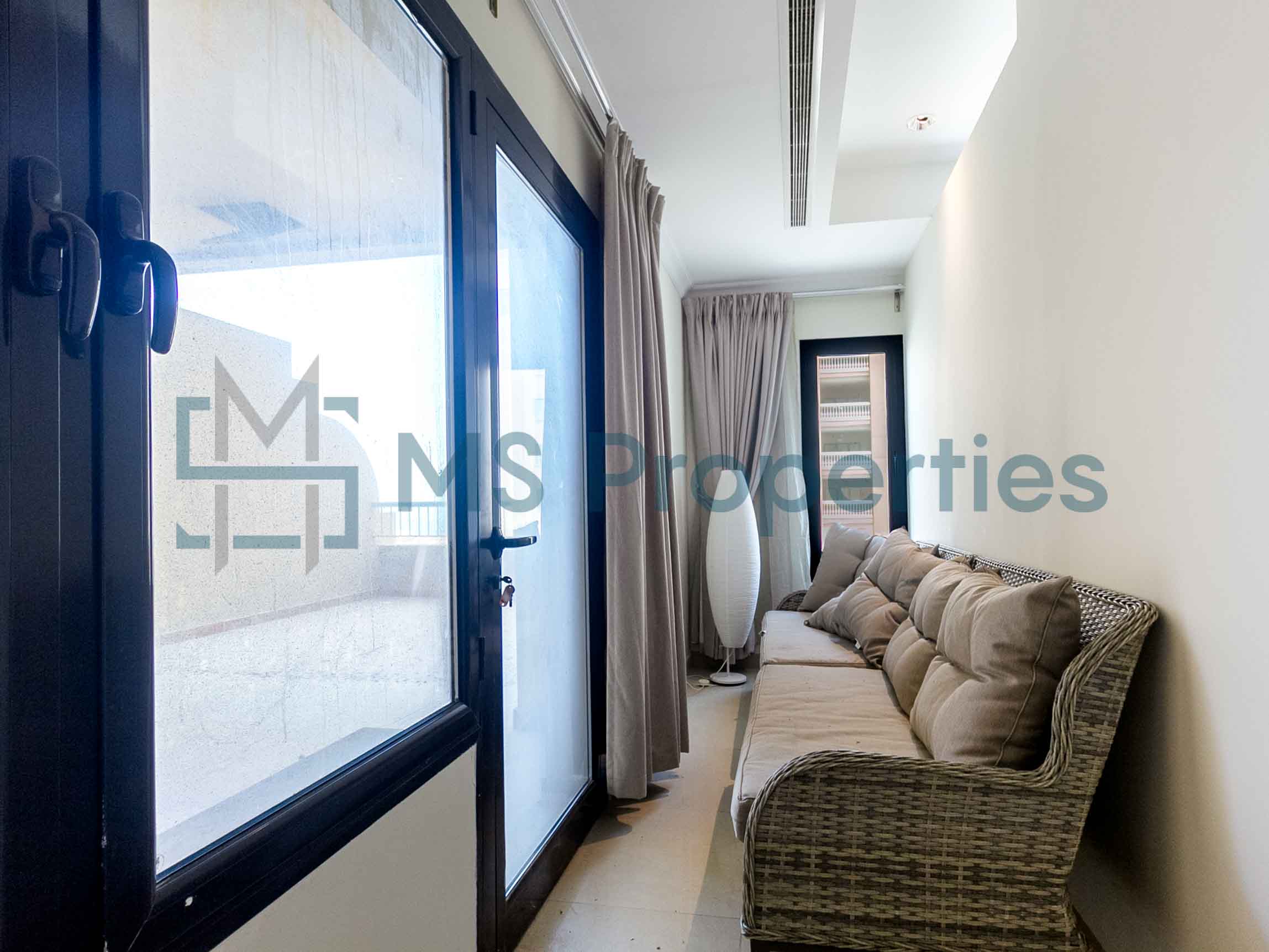 Renovated 2BR+Office Apartment with Huge Balcony