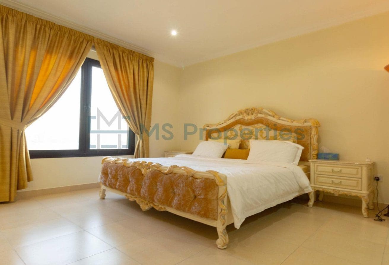 Experience Pearl Living 3B+Maid with Stunning View