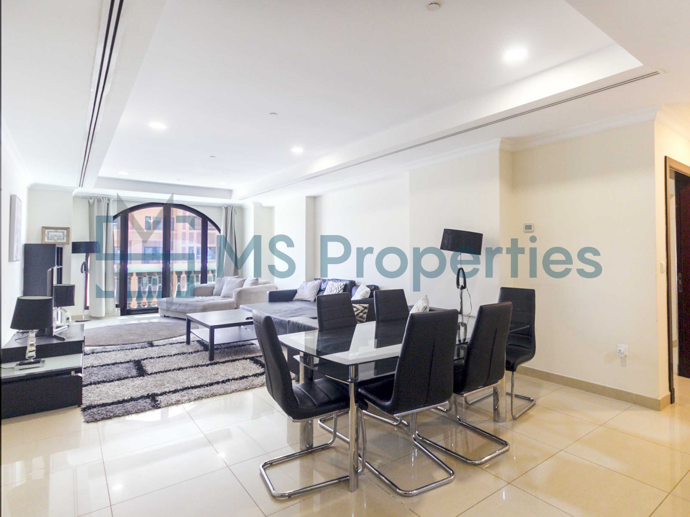 Very Spacious 1BR Apartment with Marina View
