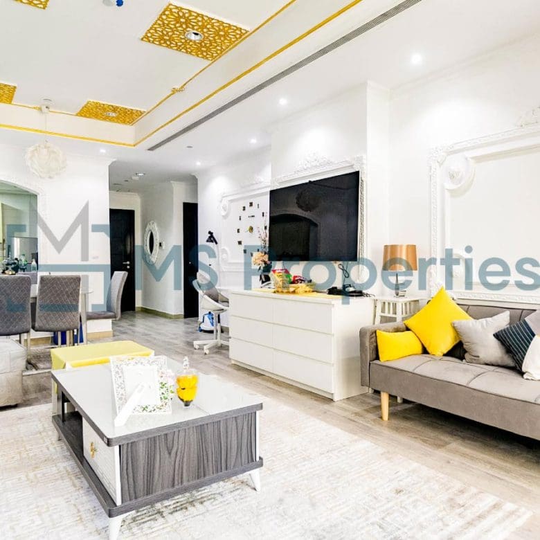 Luxurious 1BR + Office Flat with balcony For Sale