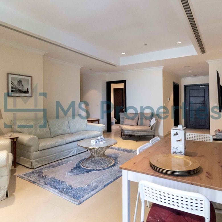 Renovated 2BR+Office Apartment with Huge Balcony