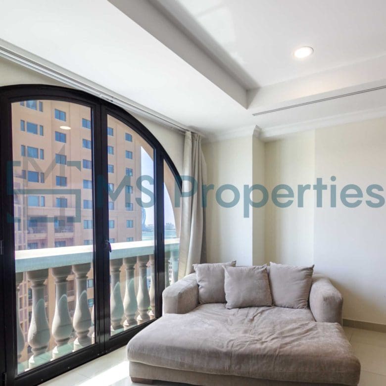 Very Spacious 1BR Apartment with Marina View