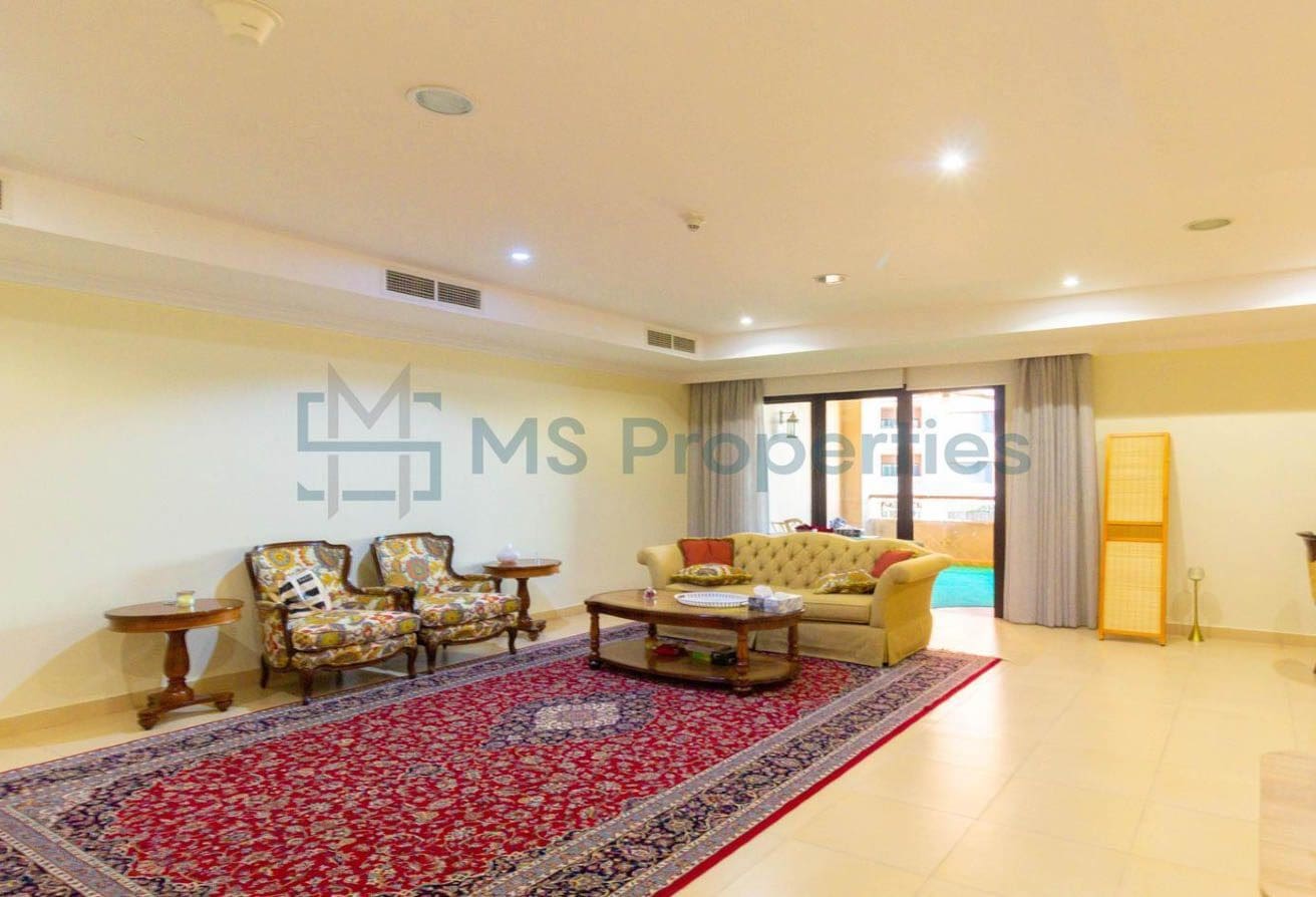 Experience Pearl Living 3B+Maid with Stunning View