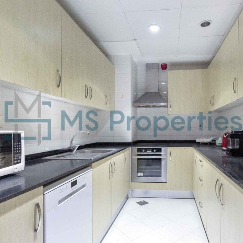 Renovated 2BR+Office Apartment with Huge Balcony