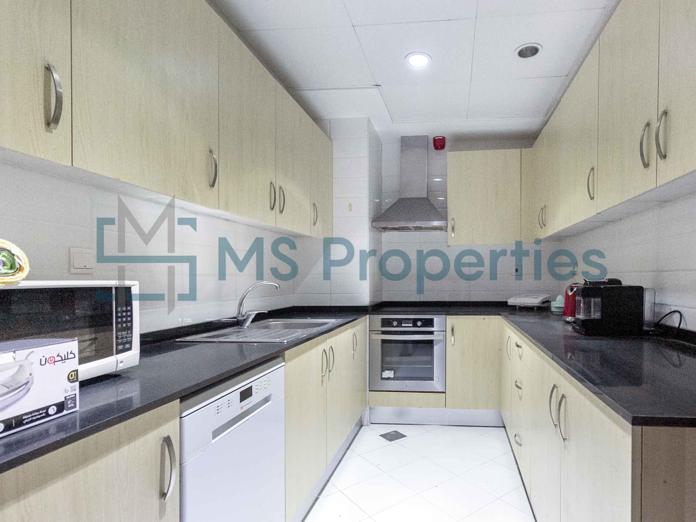 Renovated 2BR+Office Apartment with Huge Balcony
