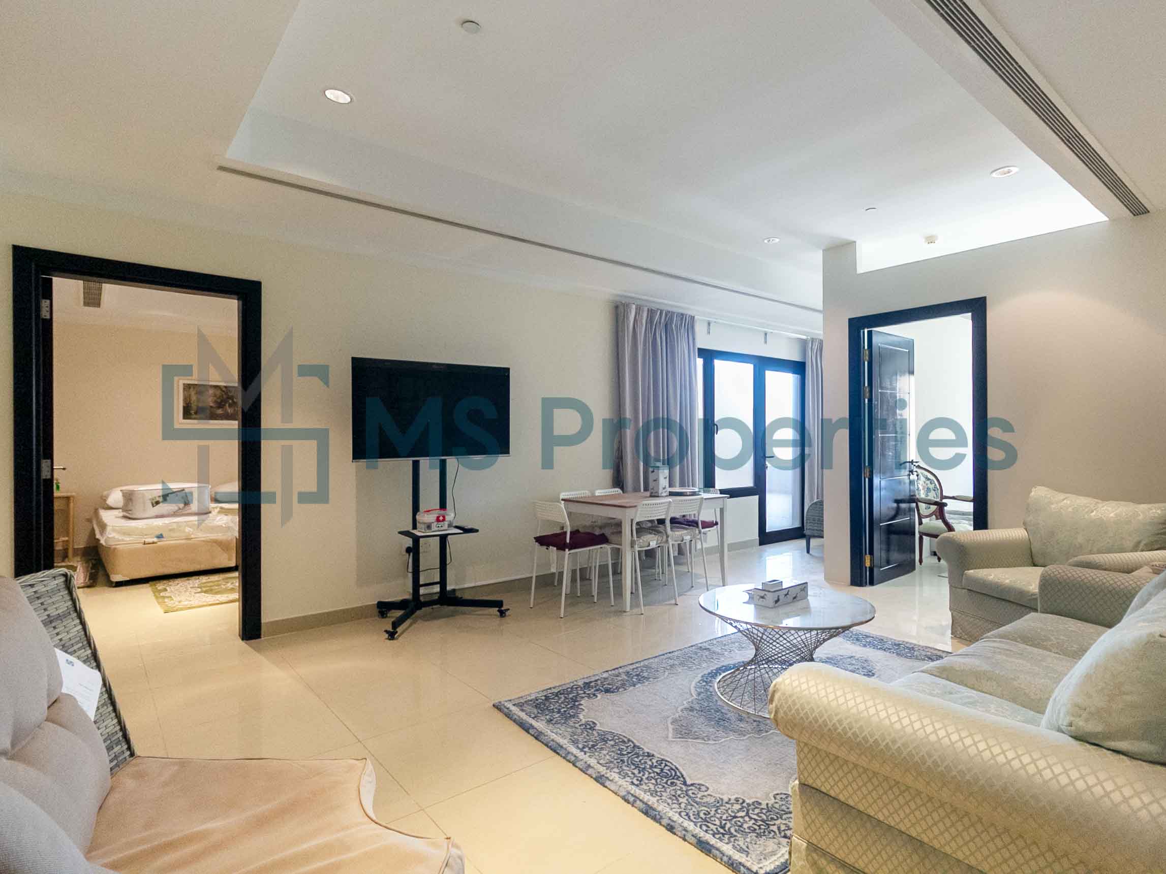 Renovated 2BR+Office Apartment with Huge Balcony