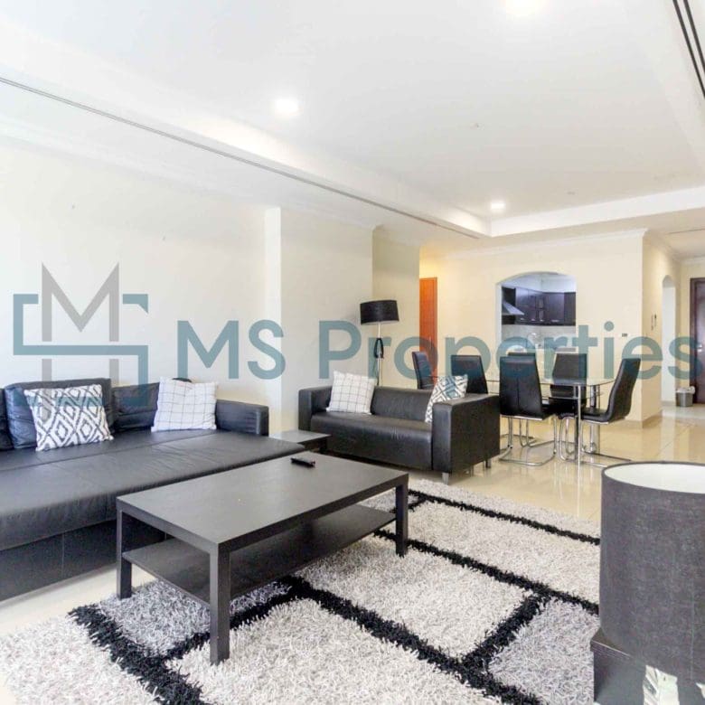 Very Spacious 1BR Apartment with Marina View