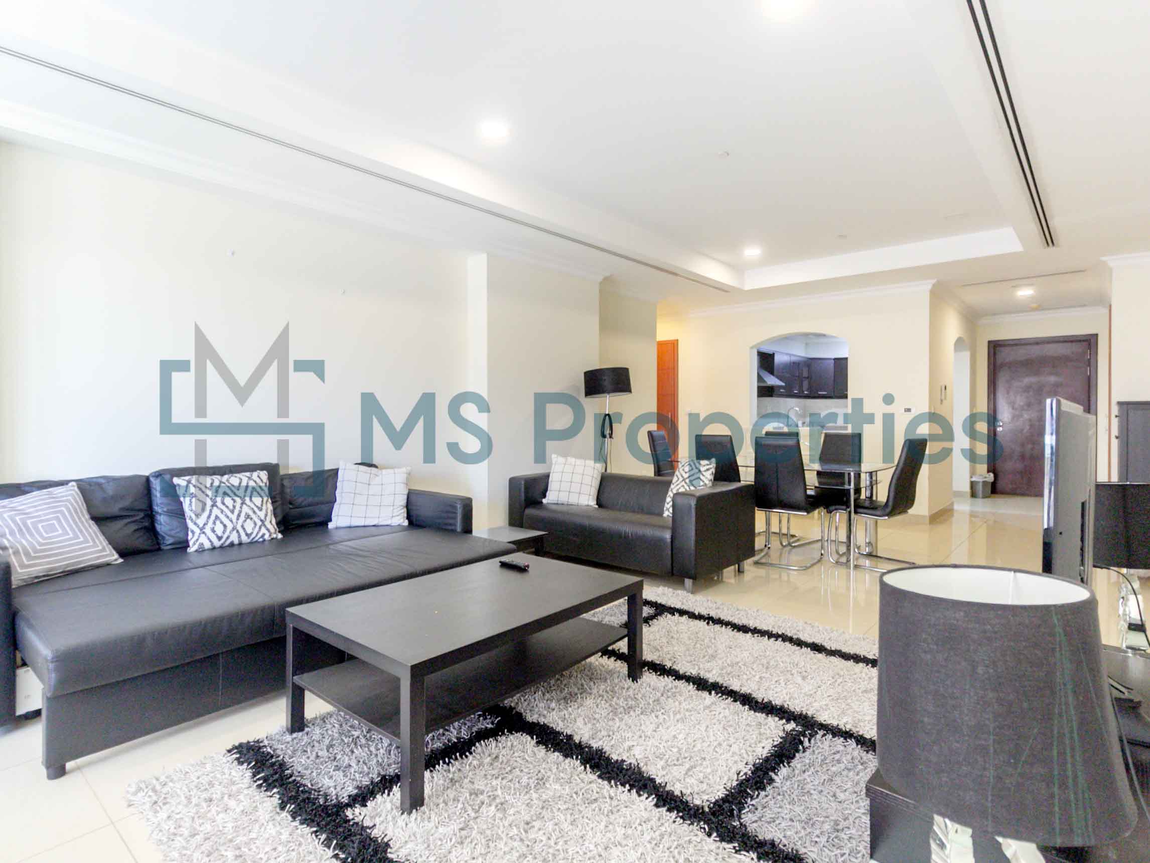 Very Spacious 1BR Apartment with Marina View