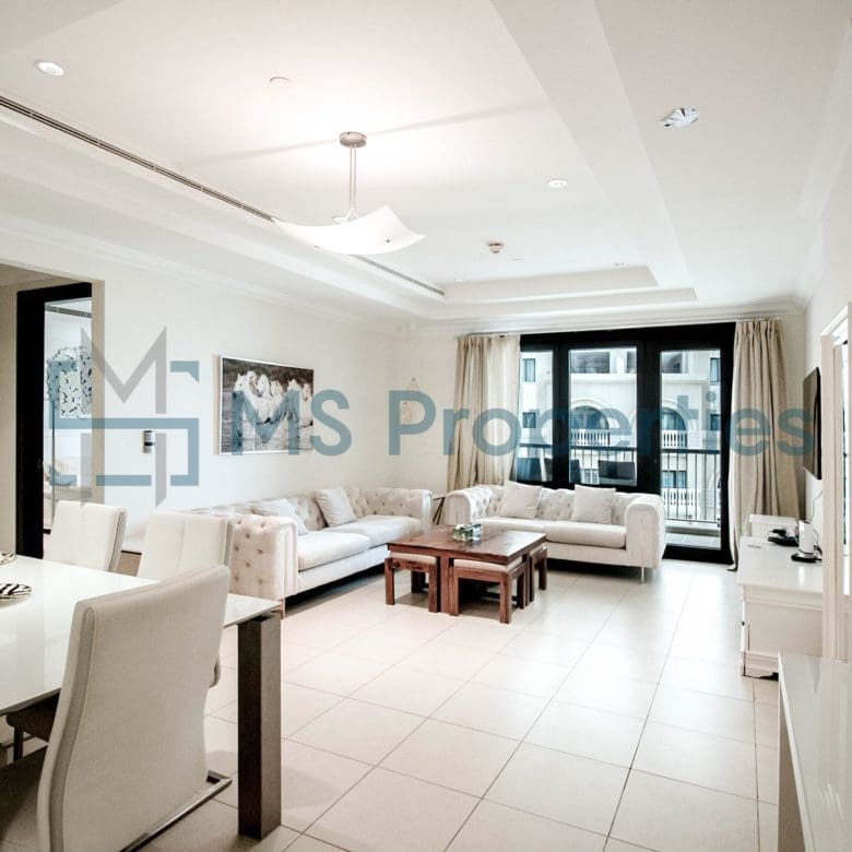 Spacious 1BR Flat with Balcony + Bills Included