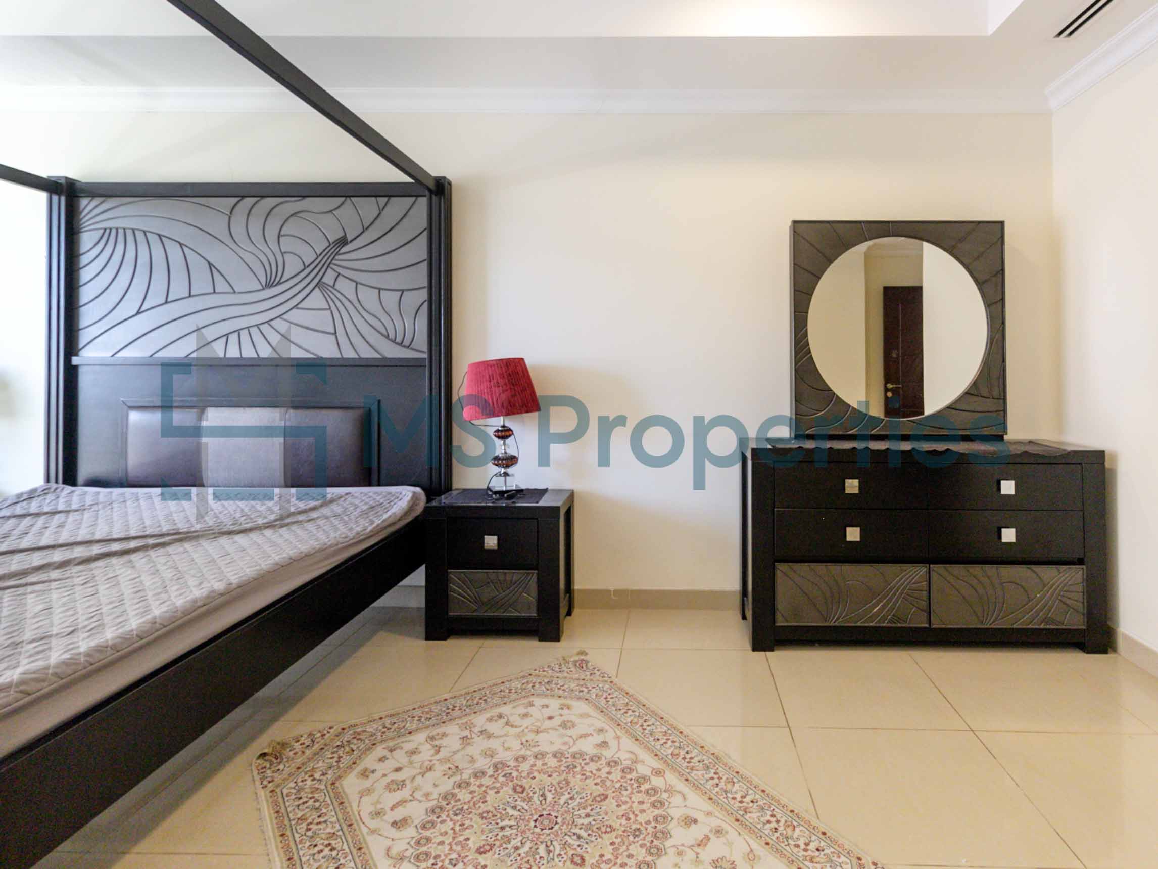 Very Spacious 1BR Apartment with Marina View