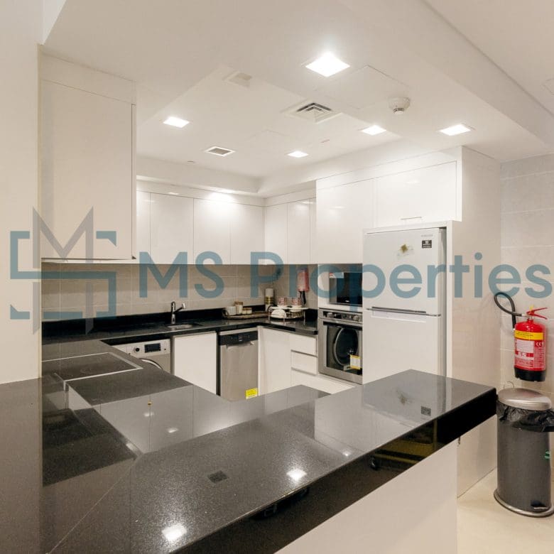 Exclusive Offer 1BR Apartment | Marina Balcony