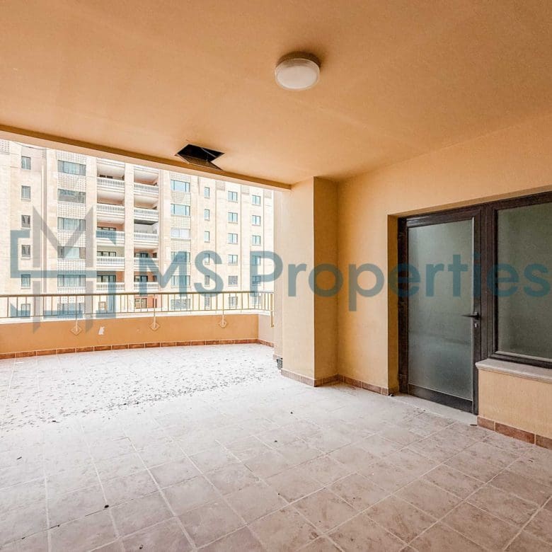 Renovated 2BR+Office Apartment with Huge Balcony