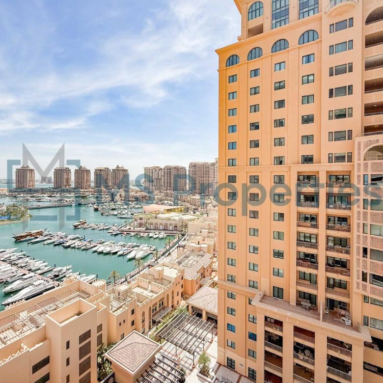 Very Spacious 1BR Apartment with Marina View