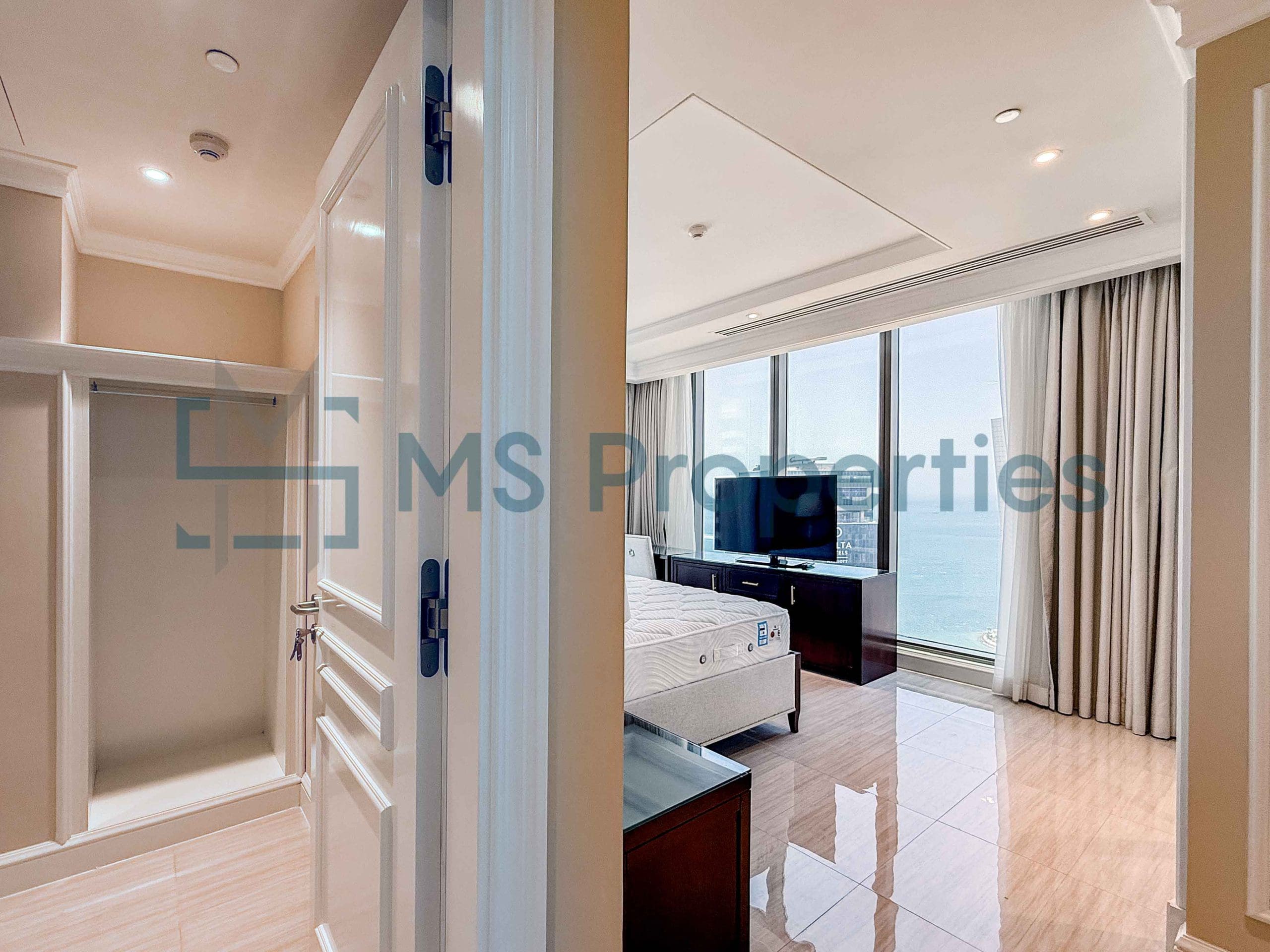 Skyline View | 2BR Apartment +Bills +WIFI Included
