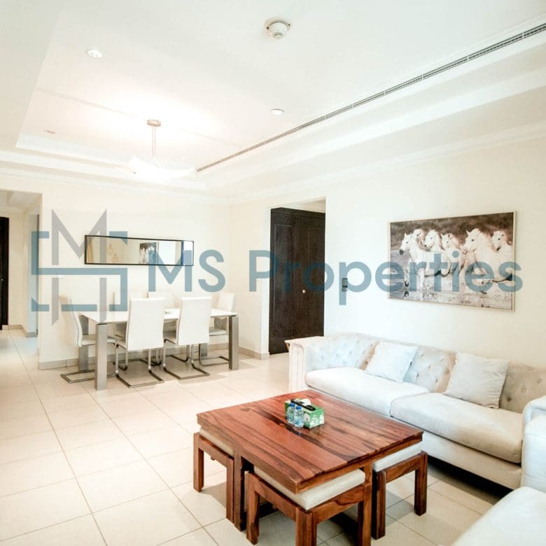 Spacious 1BR Flat with Balcony + Bills Included