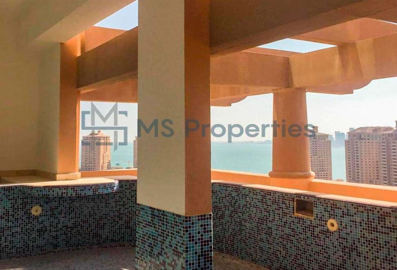 SpaciousPenthouse | 5BHK with Amazing View Balcony