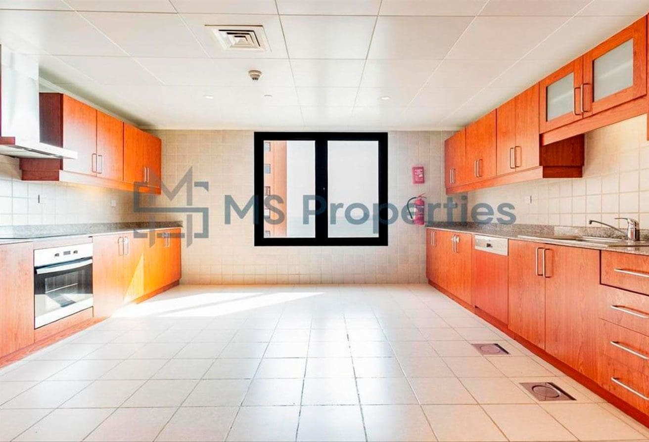 Amazing 2BHK Apartment with Great View Balcony