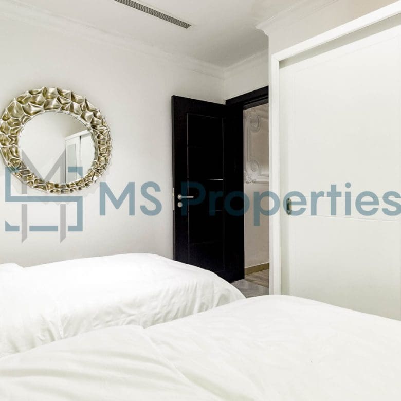 Luxurious 1BR + Office Flat with balcony For Sale