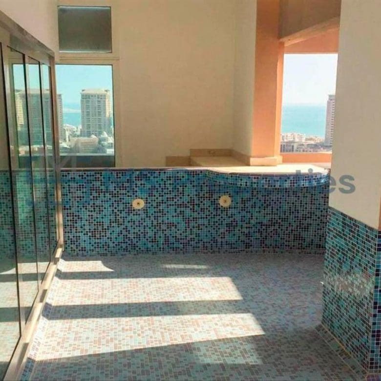 SpaciousPenthouse | 5BHK with Amazing View Balcony