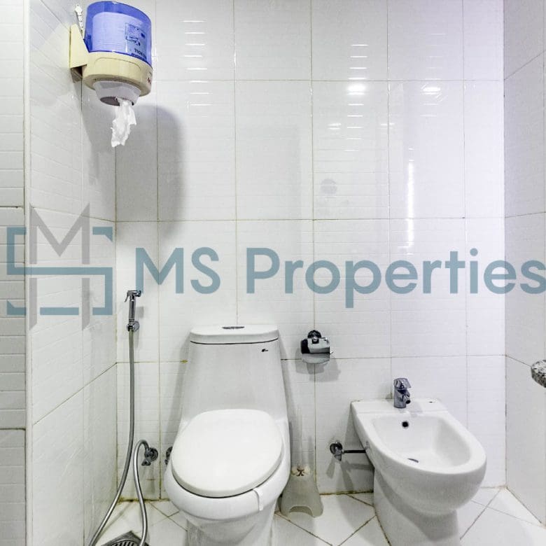 Luxurious 1BR + Office Flat with balcony For Sale