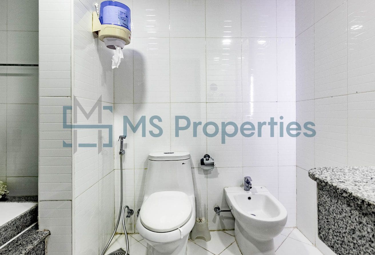 Luxurious 1BR + Office Flat with balcony For Sale