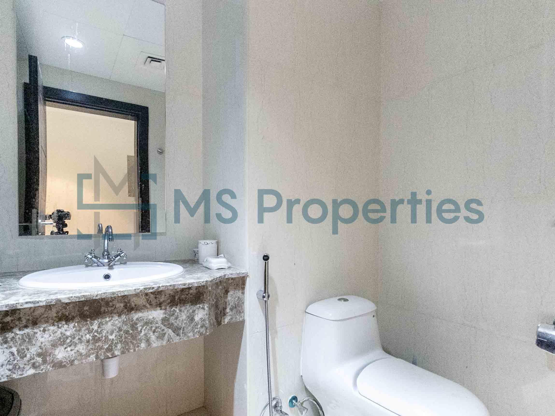 Renovated 2BR+Office Apartment with Huge Balcony