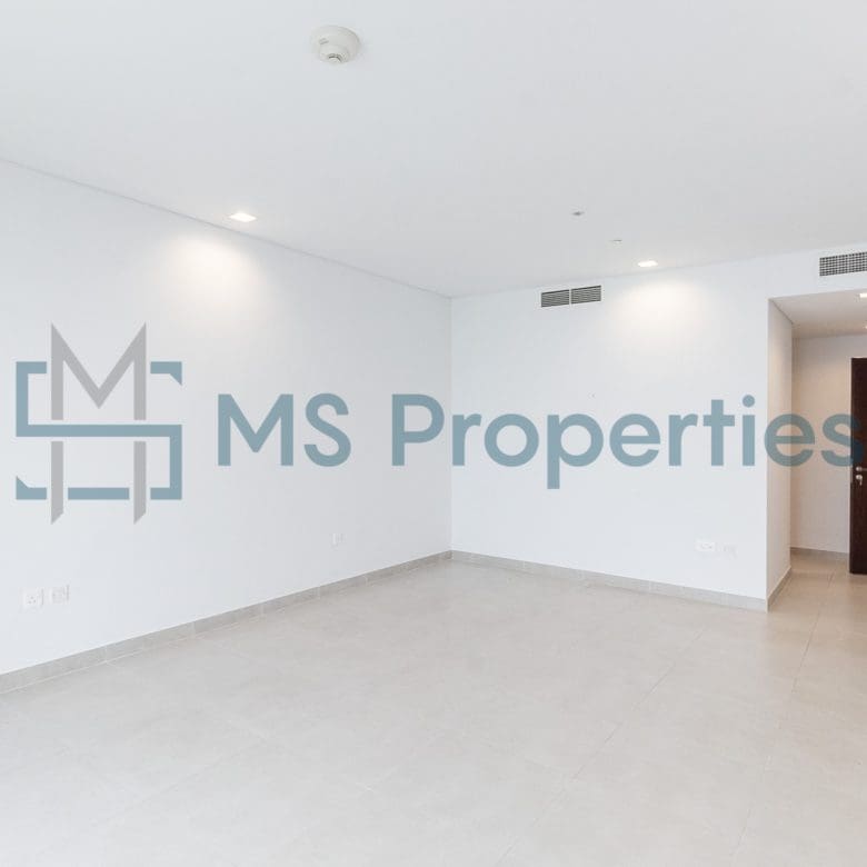 Exclusive Offer 1BR Apartment | Marina Balcony