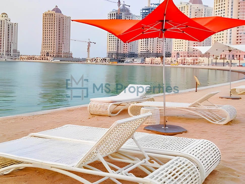 Lovely 1BHK Apartment With Marina View Balcony