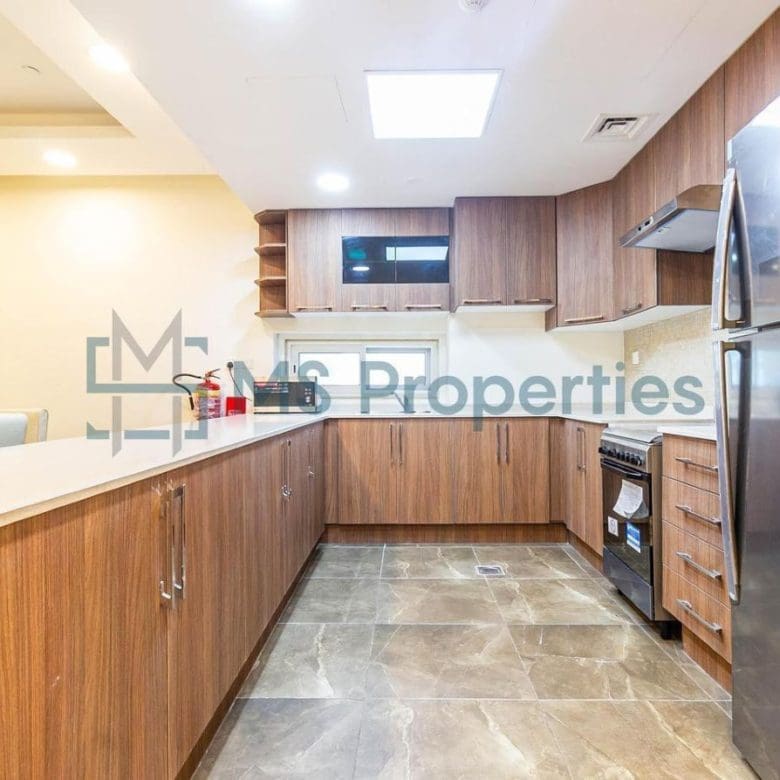Spectacular 1Bedroom Flat with Balcony For Sale