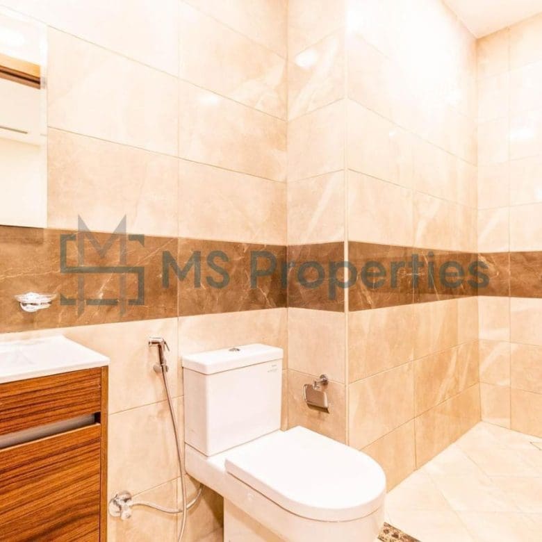 Spectacular 1Bedroom Flat with Balcony For Sale