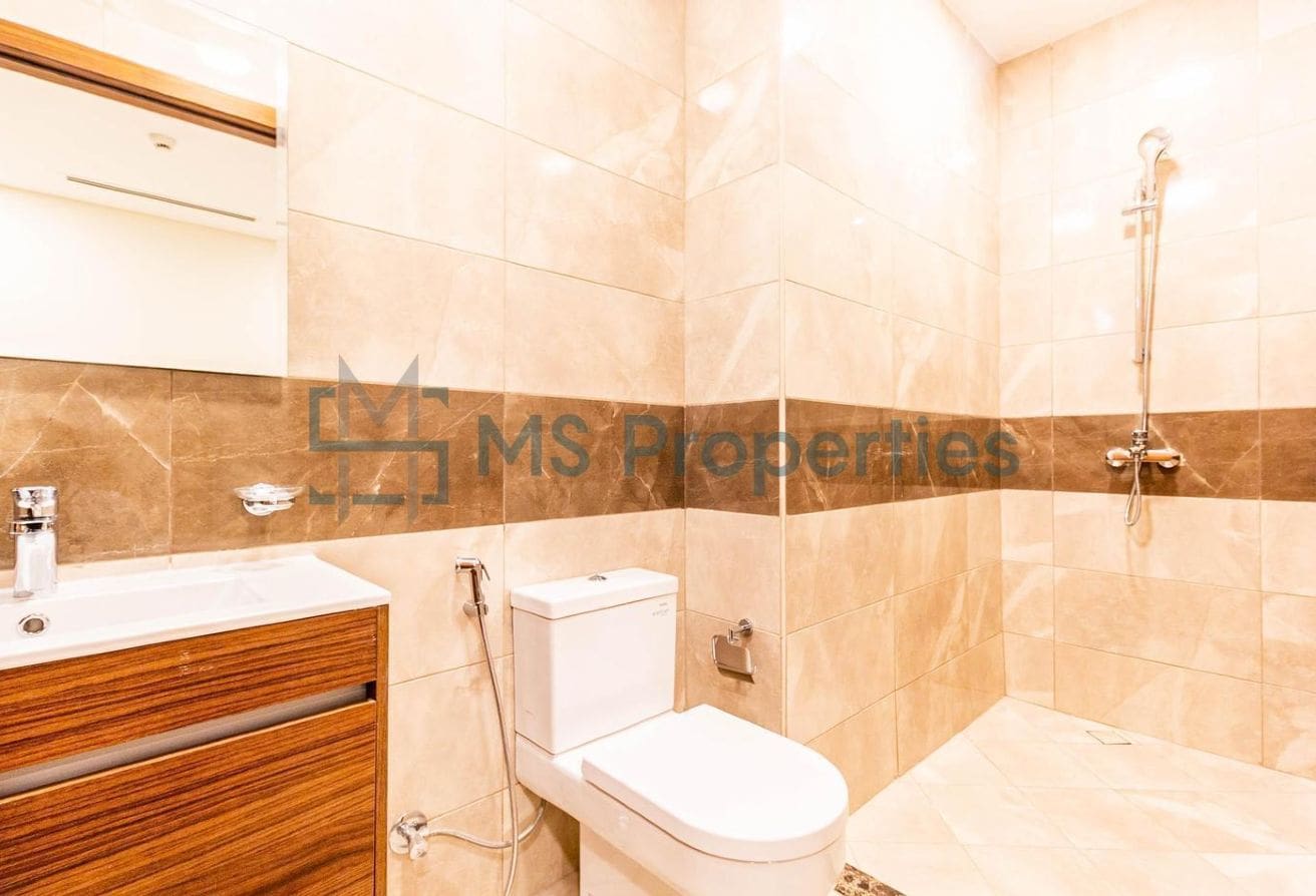 Spectacular 1Bedroom Flat with Balcony For Sale