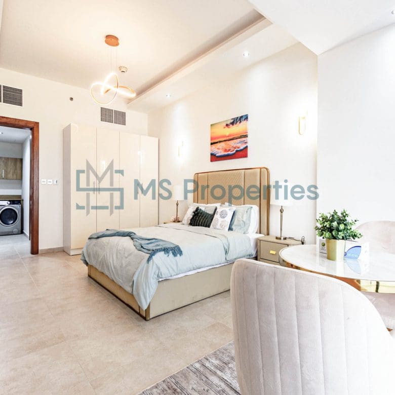 Pristine 1BR Apartment with Balcony+Bills Included