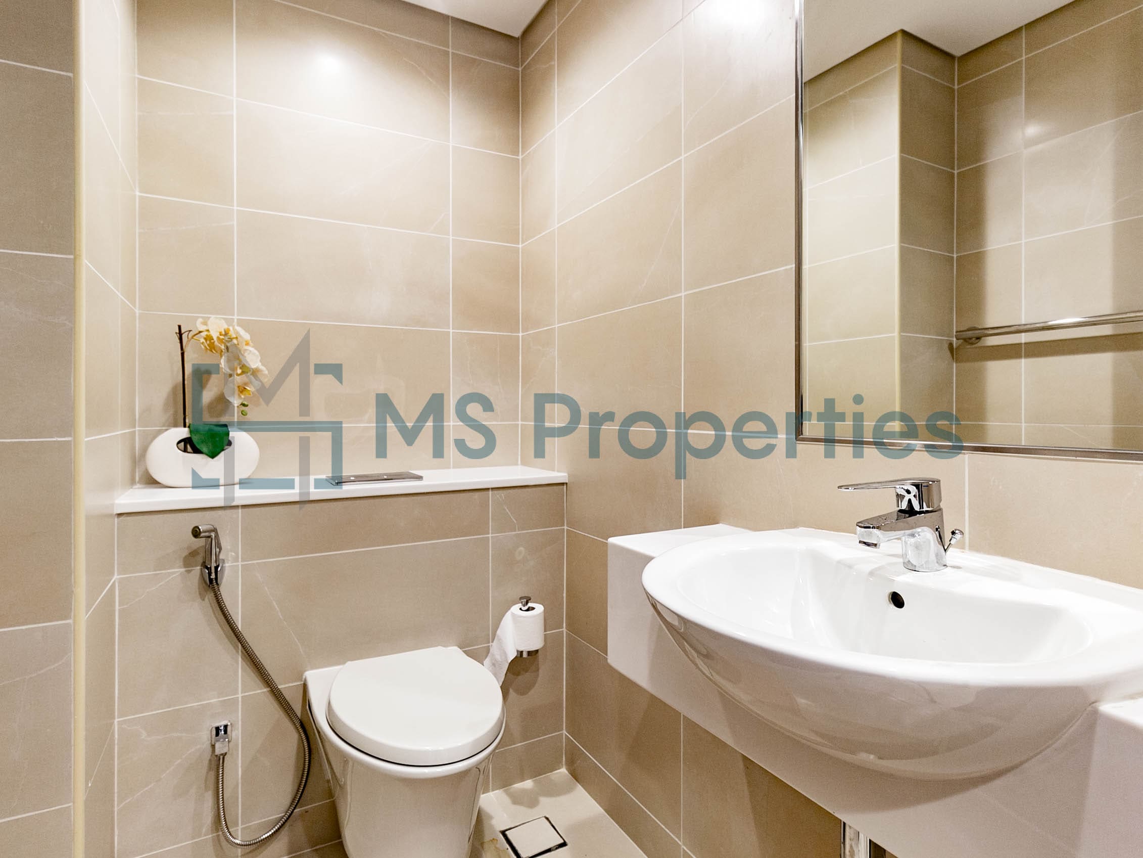 Luxurious 3BR+Maid Apartment with Amazing Balcony