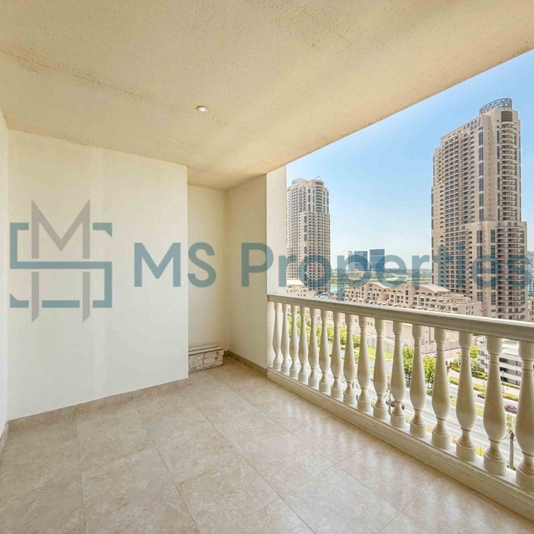 3BHK with Maids Room and Spacious Balcony For Sale