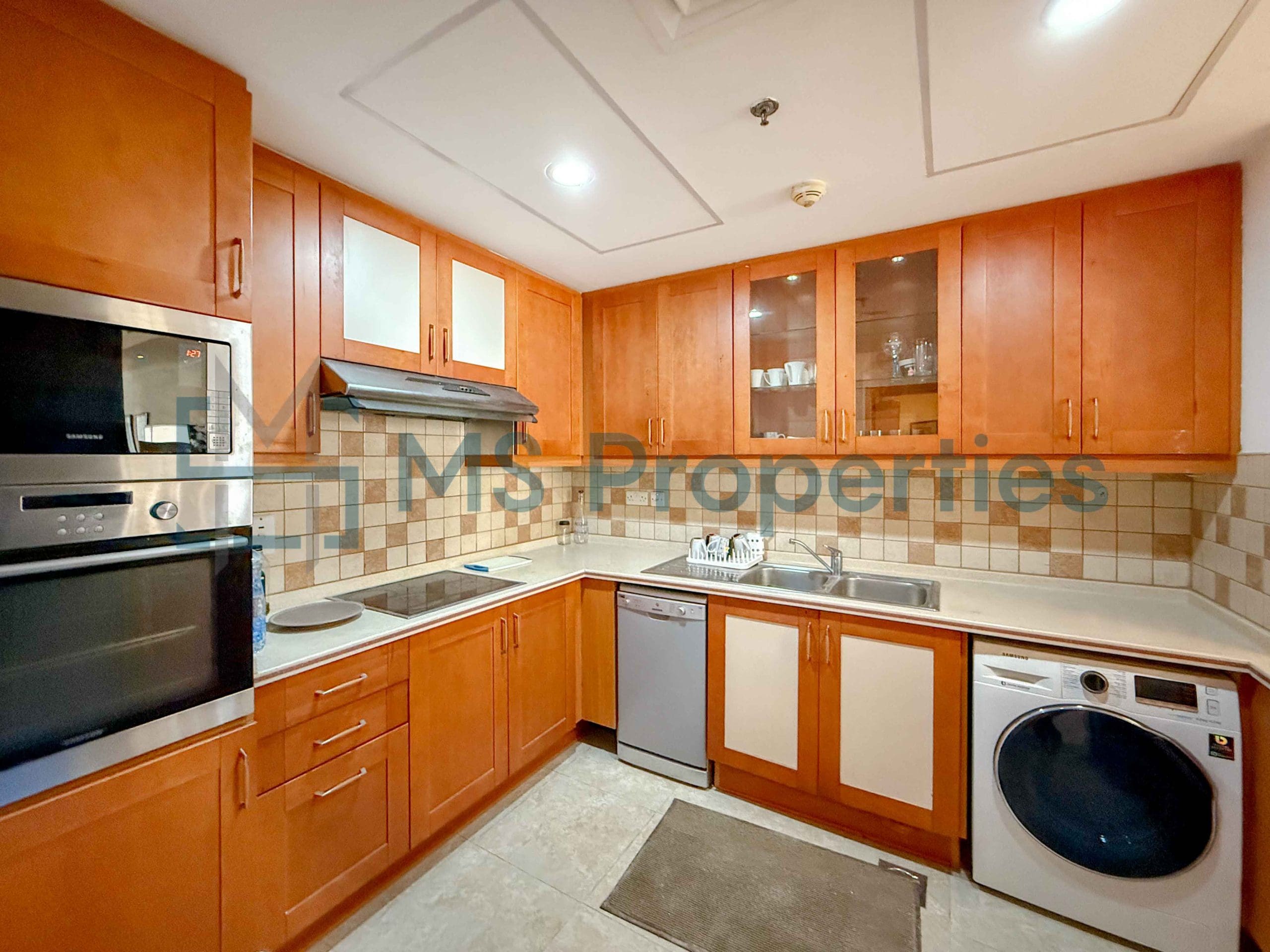 Beautiful 2BR Apartment with Large Balcony