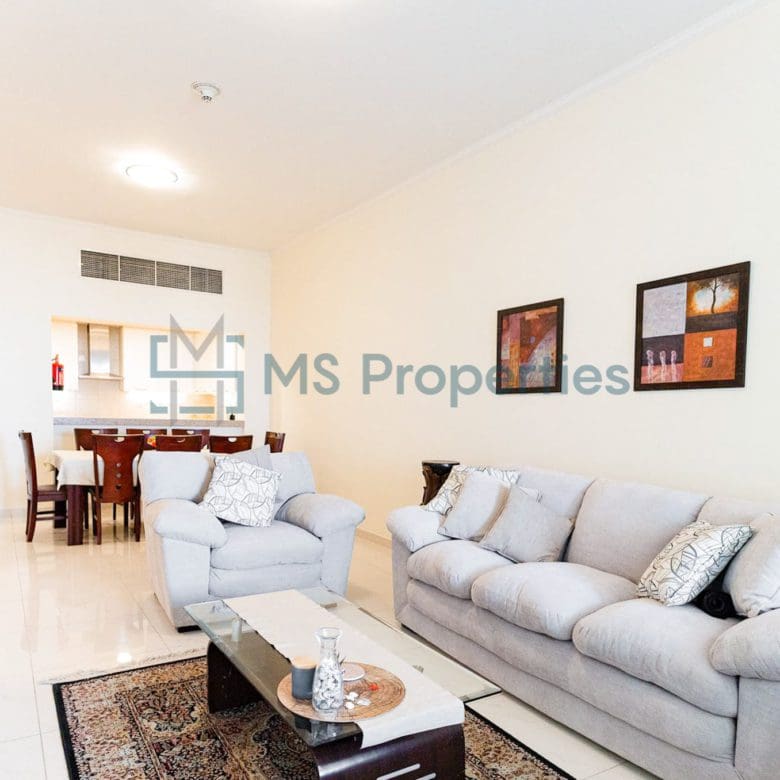 Lovely 1BHK Apartment With Marina View Balcony