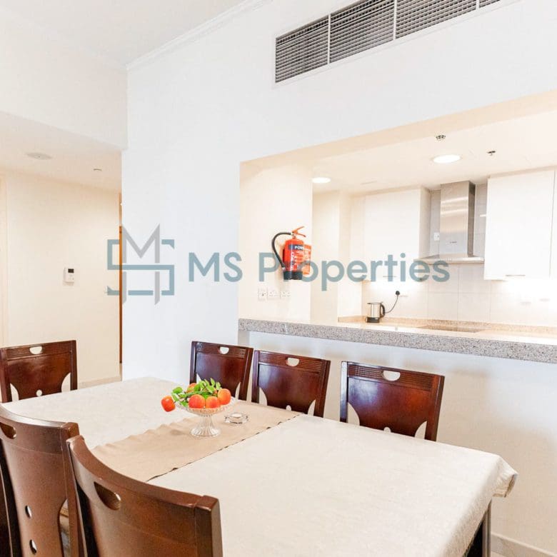 Lovely 1BHK Apartment With Marina View Balcony