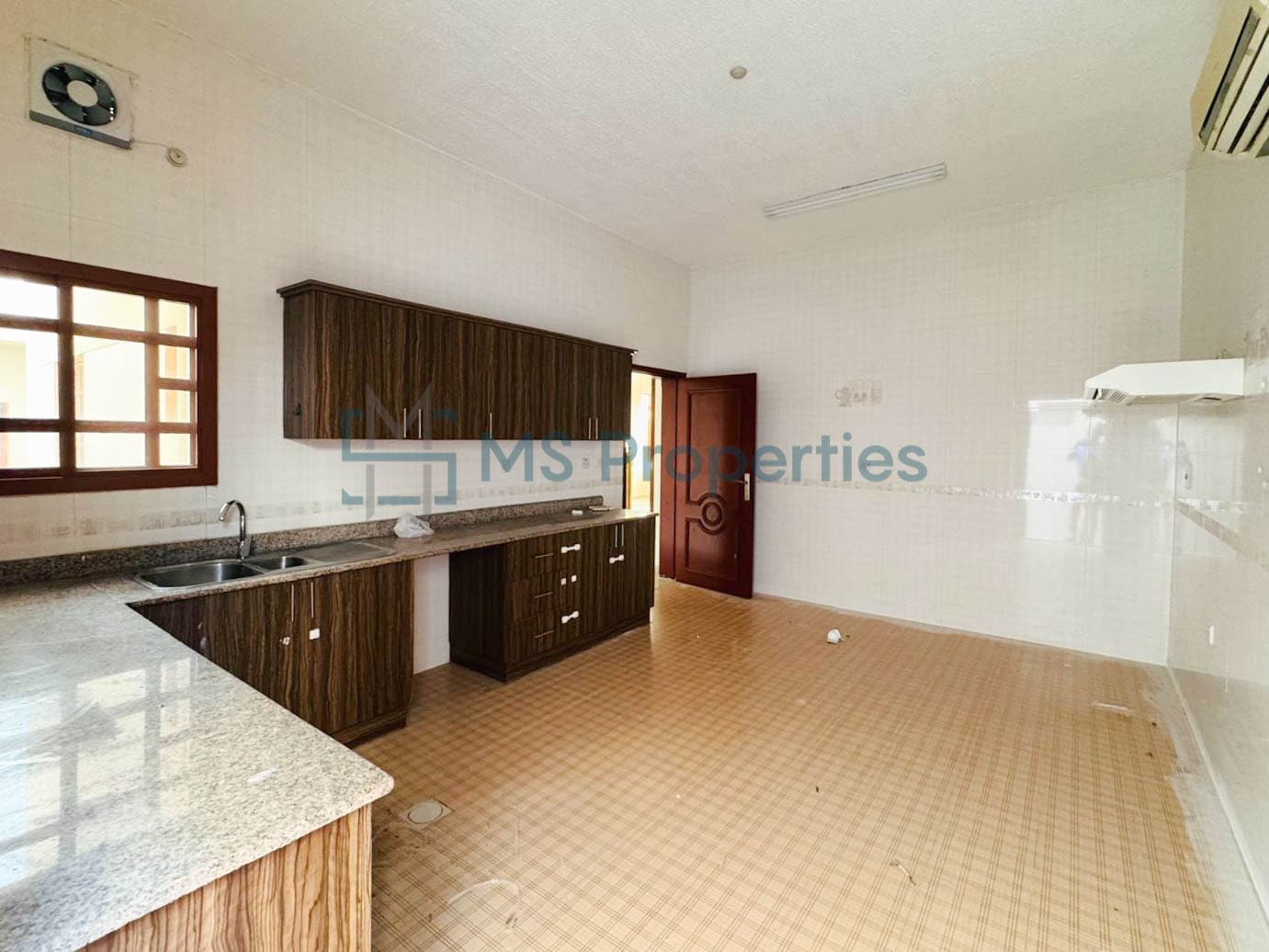 Gorgeous 7BR Attached Villa in Al Thumama