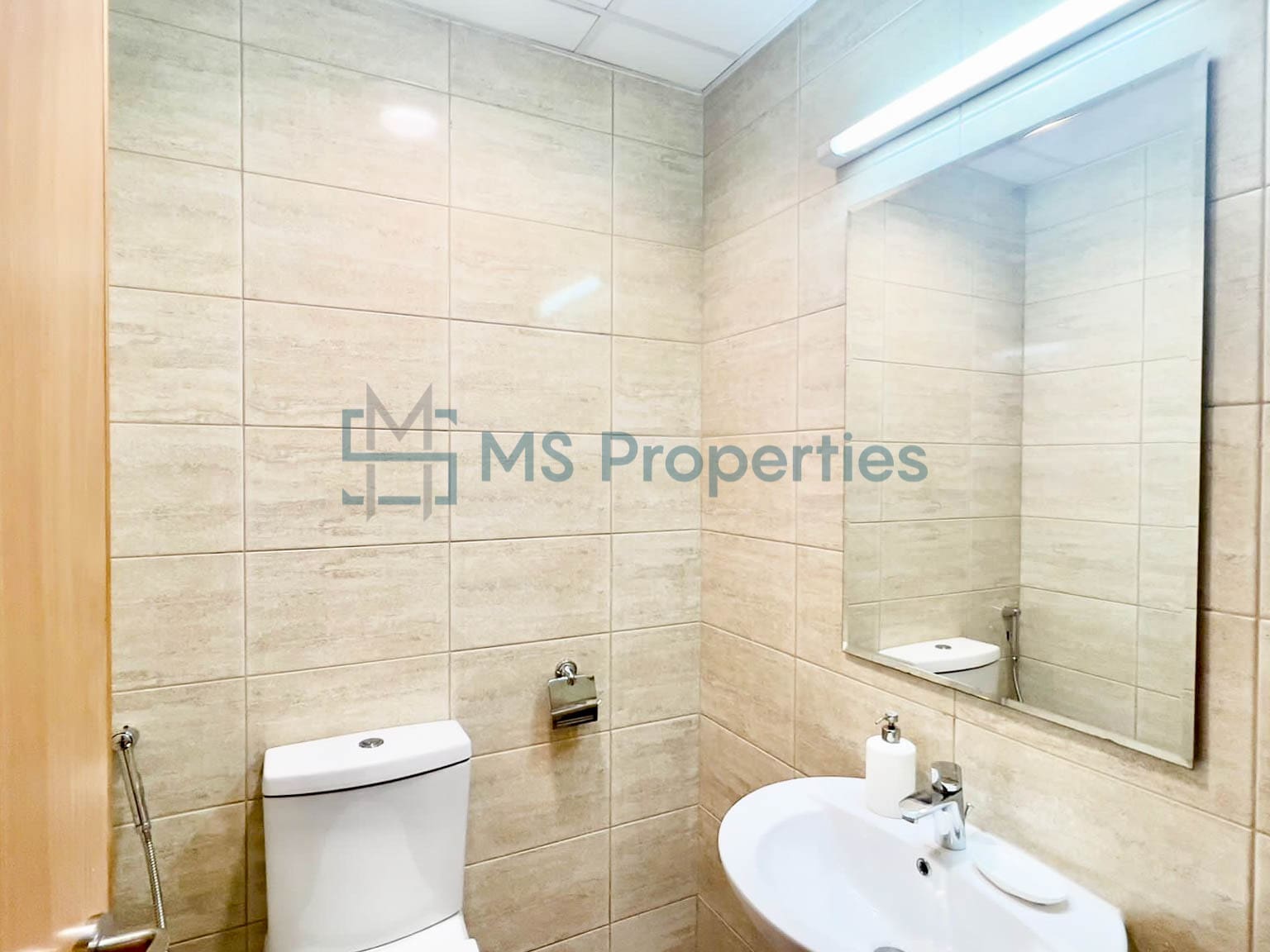 Stunning 1Bedroom Apartment | +Bills Included